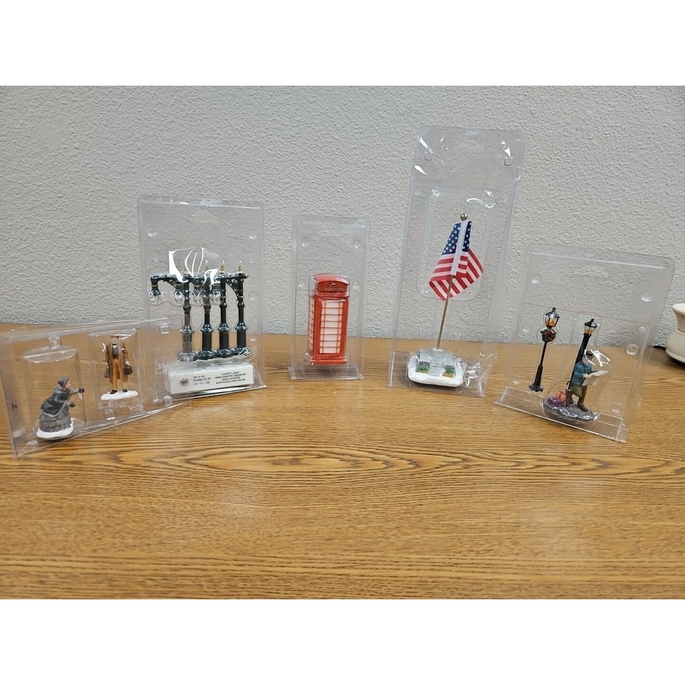 LOT OF 5 LEMAX VINTAGE‎ CHRISTMAS FIGURES LAMPS PHONE AMERICAN FLAG ETC